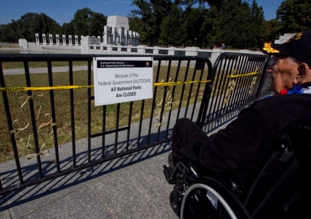 Vet in wheelchair WWII Memorial