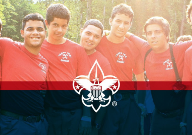 https://www.facebook.com/theboyscoutsofamerica/photos/a.10151382341375298.836353.113441755297/10154677317975298/?type=1&theater