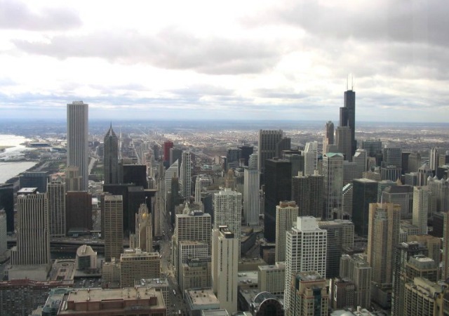 https://commons.wikimedia.org/wiki/File:Sears_Tower_from_Hancock_Observatory.jpg
