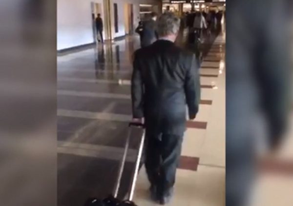 https://www.courier-journal.com/videos/news/politics/2018/10/04/activists-confront-rand-paul-airport-women-deserve-better-than-silence/1519417002/