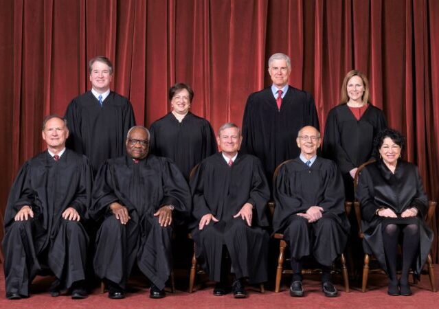 US-Supreme-Court-Justices-ao-10-27-2020-