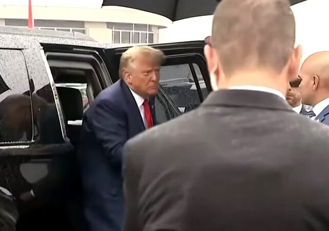 Appeals Court Puts Temporary Halt On Trump Gag Order in DC Criminal Case